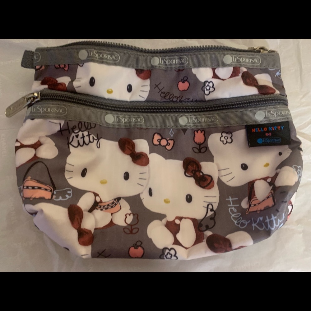 Lesportsac hello kitty collaboration cosmetic clutch